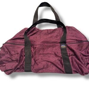 Large Nylon Mesh Duffle Bag gear sack packable camp inn top
Handles burgundy